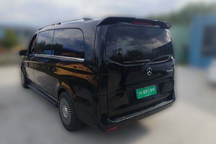 Used Mercedes-Benz Vito 2020 2.0T Elite Version 7 Seats Rear Left 45 Deg