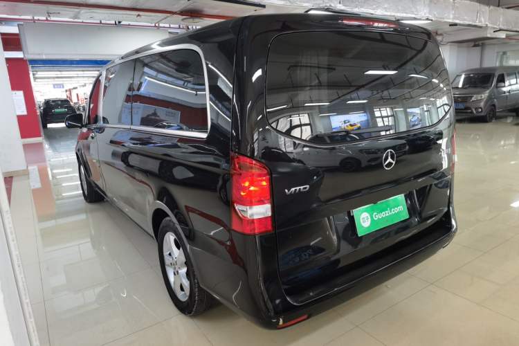 Used Mercedes-Benz Vito 2020 2.0T Elite Version 7 Seats Rear Left 45 Deg