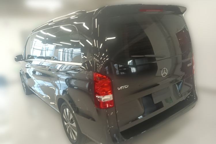 Used Mercedes-Benz Vito 2020 2.0T Elite Version 7 Seats Rear Left 45 Deg