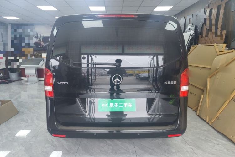 Used Mercedes-Benz Vito 2020 2.0T Elite Version 7 Seats Rear