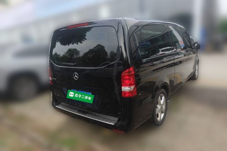 Used Mercedes-Benz Vito 2020 2.0T Elite Version 7 Seats Rear Right 45 Deg
