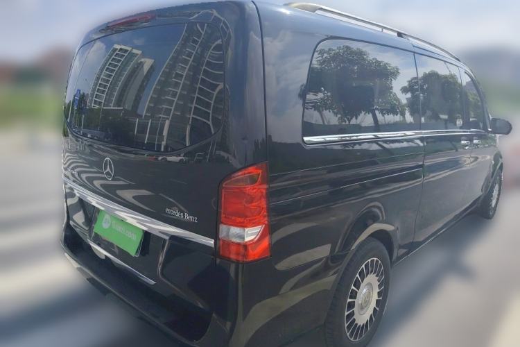 Used Mercedes-Benz Vito 2020 2.0T Elite Version 7 Seats Rear Right 45 Deg