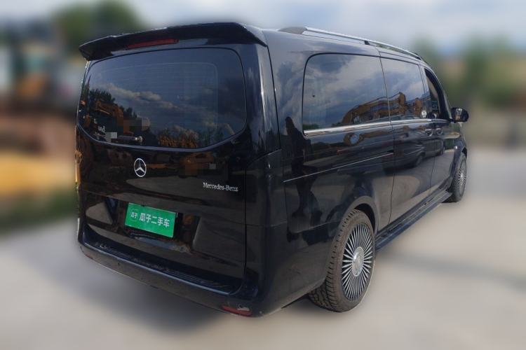 Used Mercedes-Benz Vito 2020 2.0T Elite Version 7 Seats Rear Right 45 Deg