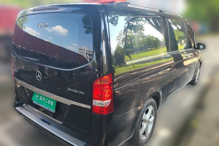 Used Mercedes-Benz Vito 2020 2.0T Elite Version 7 Seats Rear Right 45 Deg