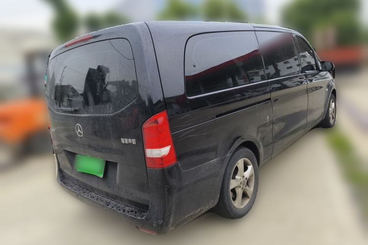 Used Mercedes-Benz Vito 2020 2.0T Elite Version 9 Seats Rear Right 45 Deg