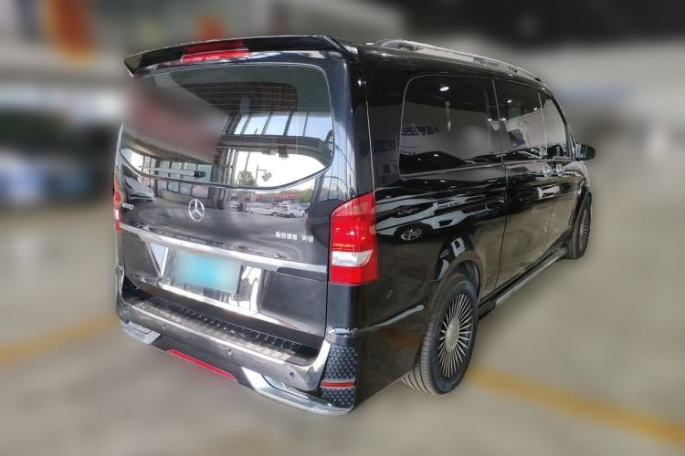 Used Mercedes-Benz Vito 2020 2.0T Elite Version 7 Seats Rear Right 45 Deg