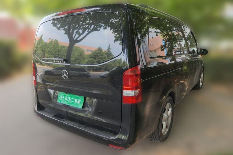 Used Mercedes-Benz Vito 2020 2.0T Elite Version 7 Seats Rear Right 45 Deg