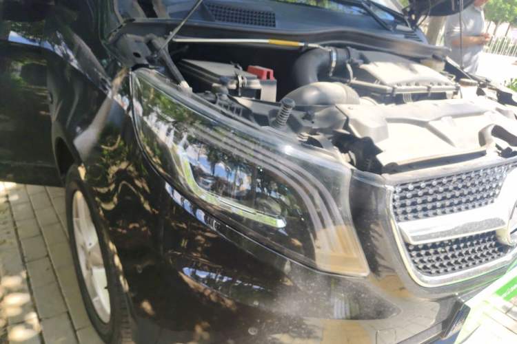 Used Mercedes-Benz Vito 2020 2.0T Business Version 7 Seats Right Front Headlight