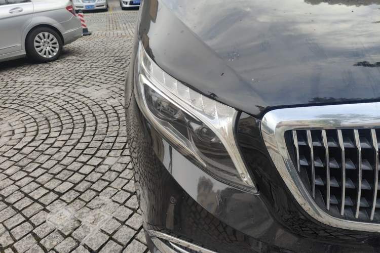 Used Mercedes-Benz Vito 2020 2.0T Business Version 7 Seats Right Front Headlight