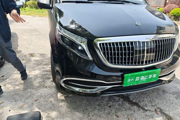 Used Mercedes-Benz Vito 2020 2.0T Business Version 7 Seats Right Front Headlight