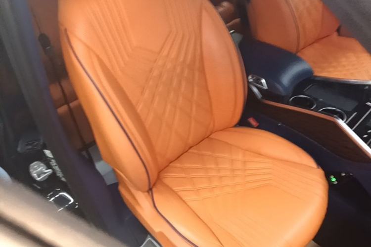 Used Mercedes-Benz Vito 2020 2.0T Business Version 7 Seats Right Front Seat