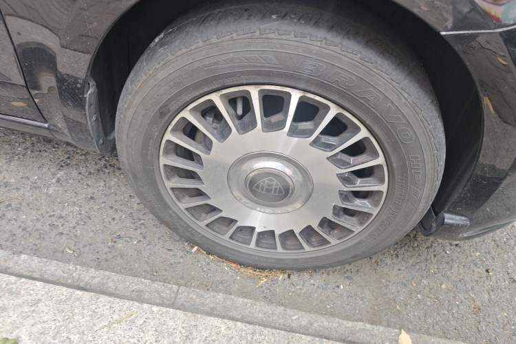 Used Mercedes-Benz Vito 2020 2.0T Business Version 7 Seats Right Front Wheel Hub