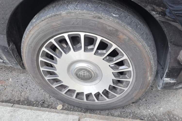 Used Mercedes-Benz Vito 2020 2.0T Business Version 7 Seats Right Front Wheel Hub