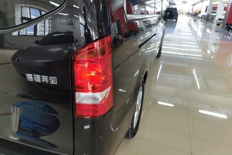 Used Mercedes-Benz Vito 2020 2.0T Elite Version 7 Seats Right Rear Taillight