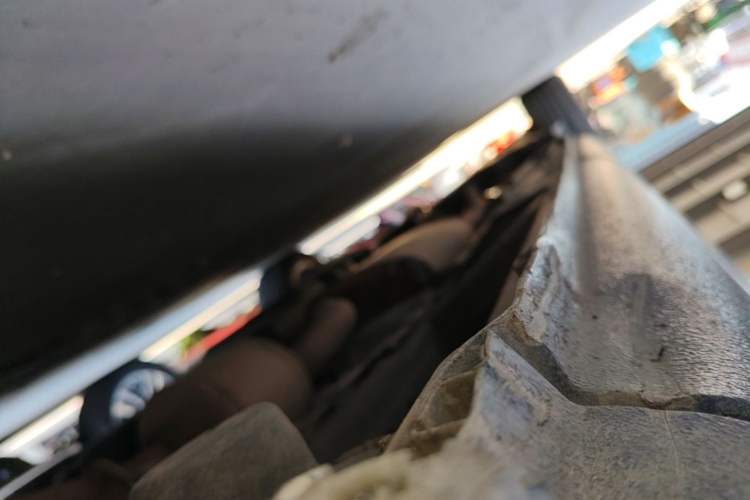 Used Mercedes-Benz Vito 2020 2.0T Business Version 7 Seats Right Side Sill