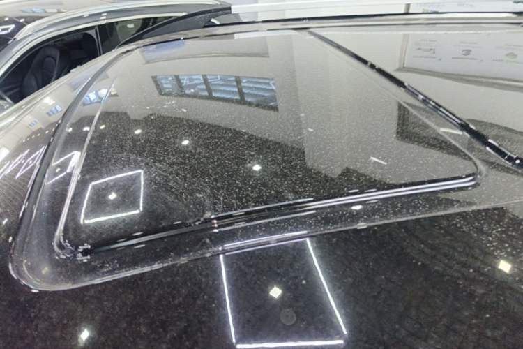 Used Mercedes-Benz Vito 2020 2.0T Elite Version 7 Seats Roof
