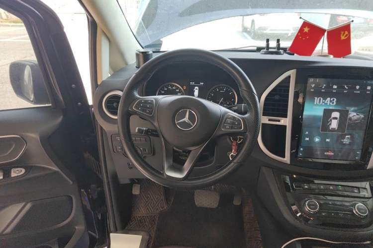 Used Mercedes-Benz Vito 2020 2.0T Business Version 7 Seats Steering Wheel