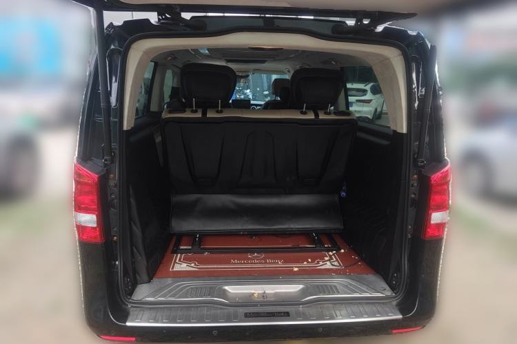 Used Mercedes-Benz Vito 2020 2.0T Elite Version 7 Seats Trunk