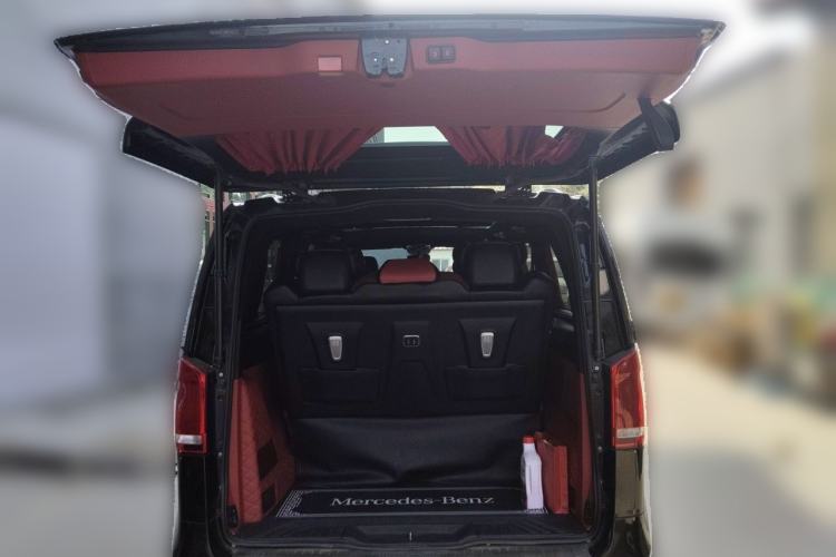 Used Mercedes-Benz Vito 2020 2.0T Elite Version 7 Seats Trunk