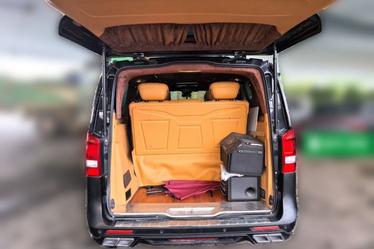 Used Mercedes-Benz Vito 2020 2.0T Elite Version 7 Seats Trunk