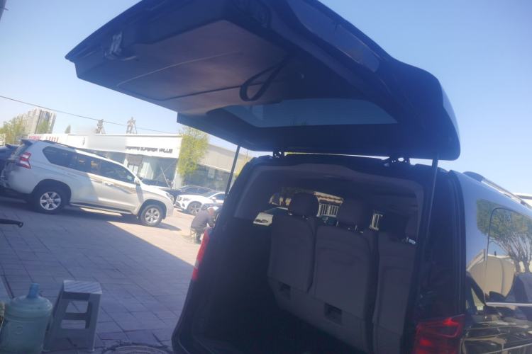 Used Mercedes-Benz Vito 2020 2.0T Business Version 7 Seats Trunk