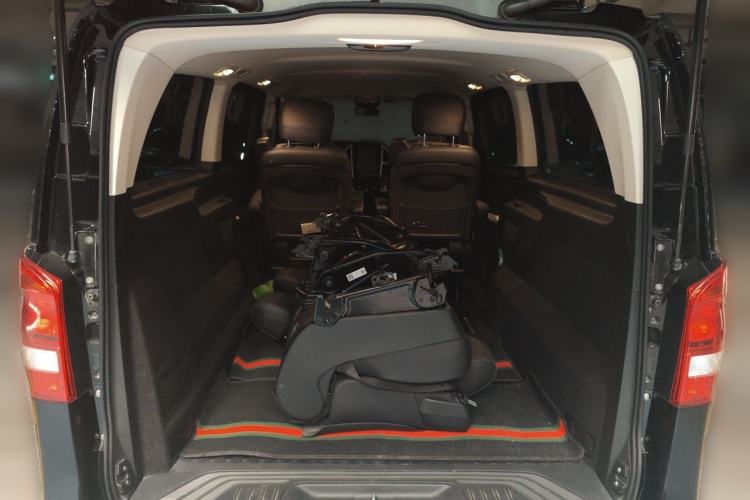 Used Mercedes-Benz Vito 2020 2.0T Business Version 7 Seats Trunk