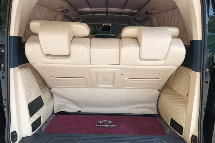 Used Mercedes-Benz Vito 2020 2.0T Business Version 7 Seats Trunk