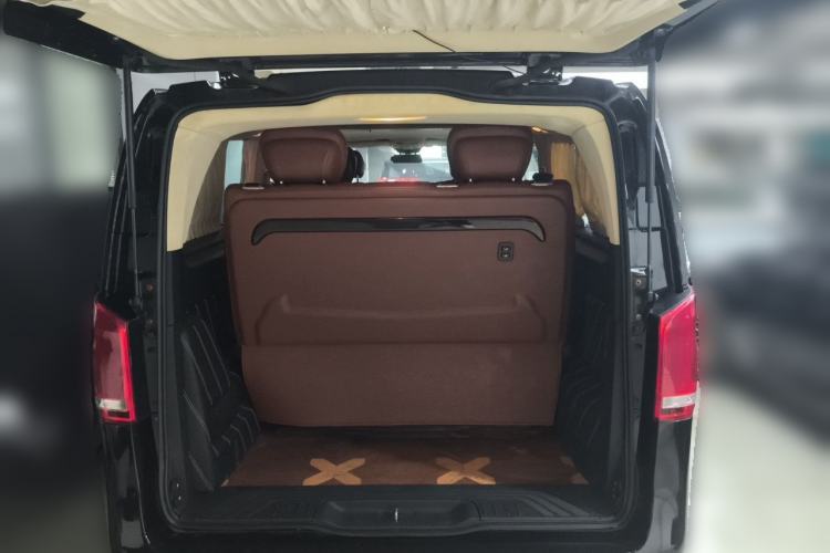 Used Mercedes-Benz Vito 2020 2.0T Elite Version 7 Seats Trunk