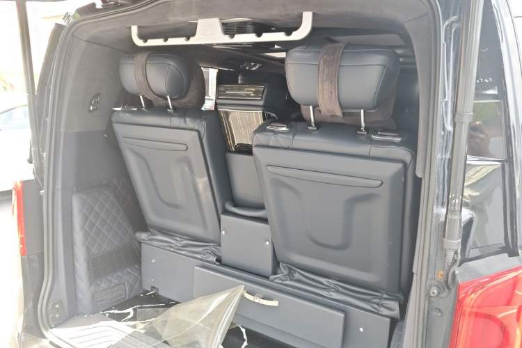 Used Mercedes-Benz Vito 2020 2.0T Business Version 7 Seats Trunk