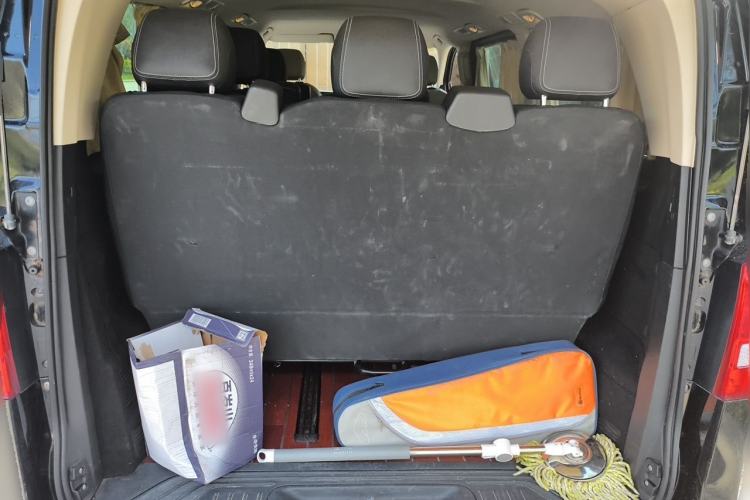 Used Mercedes-Benz Vito 2020 2.0T Business Version 9 Seats Trunk