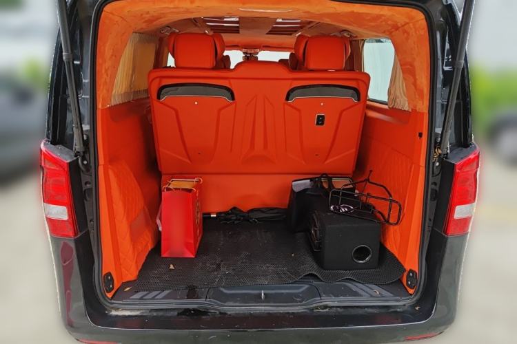 Used Mercedes-Benz Vito 2020 2.0T Elite Version 7 Seats Trunk