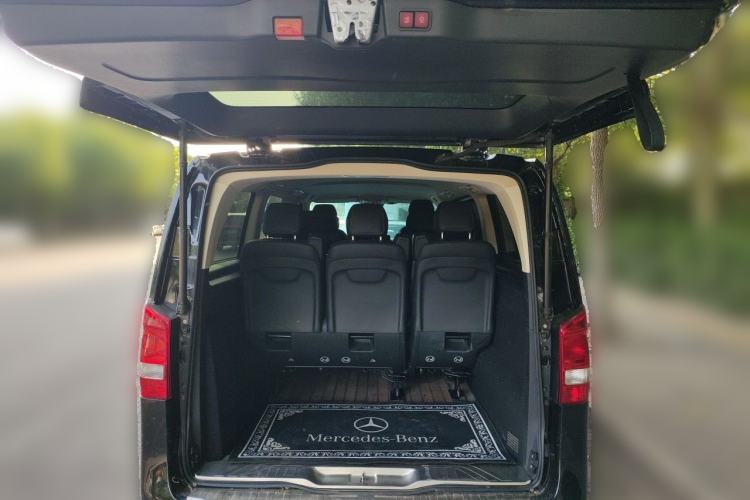 Used Mercedes-Benz Vito 2020 2.0T Elite Version 7 Seats Trunk