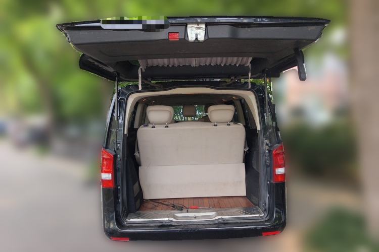 Used Mercedes-Benz Vito 2020 2.0T Elite Version 7 Seats Trunk