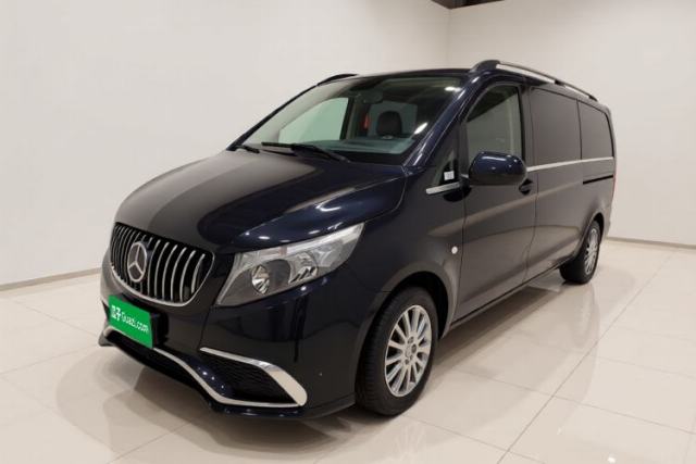 Mercedes-Benz Vito 2020 2.0T Elite Version 7 Seats usado