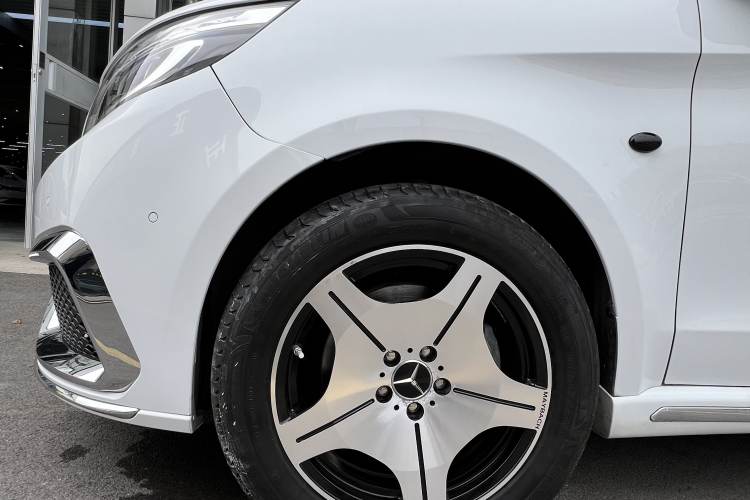 Used Mercedes-Benz Vito 2020 2.0T Business Version 7 Seats Exterior 5