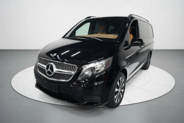 Ojetý Mercedes-Benz Vito 2021 2.0T Elite Version 7 Seats