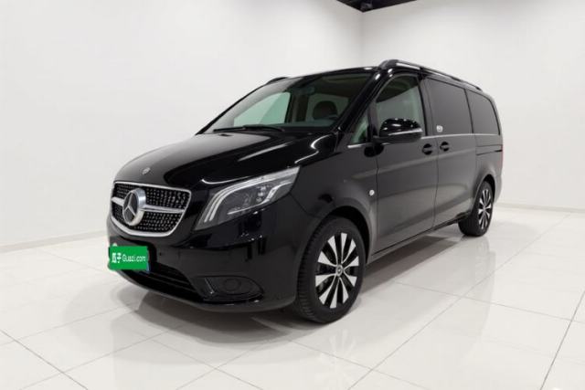 Mercedes-Benz Vito 2021 2.0T Business Version 7 Seats usata