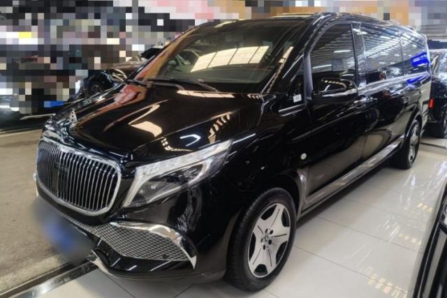 Używany Mercedes-Benz Vito 2021 2.0T Elite Version 7 Seats