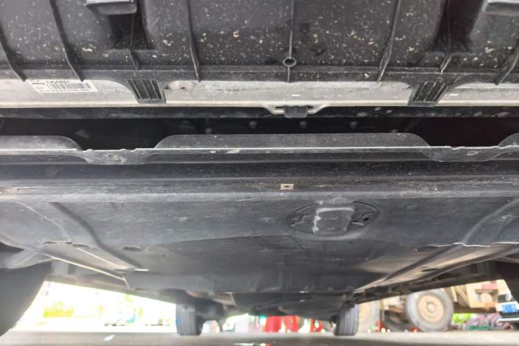 Used Mercedes-Benz Vito 2021 2.0T Elite Version 7 Seats Chassis Front
