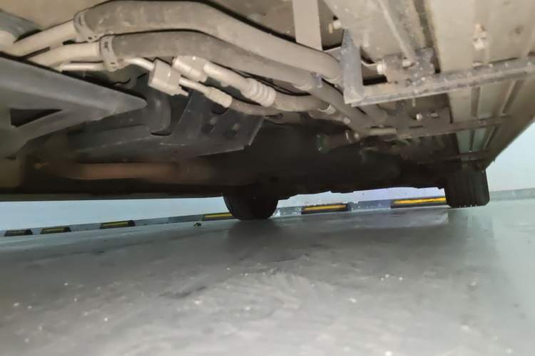 Used Mercedes-Benz Vito 2021 2.0T Business Version 7 Seats Chassis Front Left