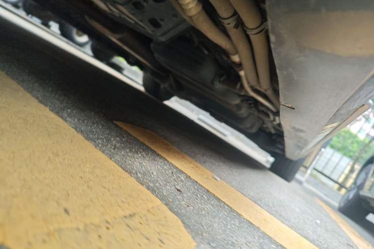 Used Mercedes-Benz Vito  Chassis Front Left