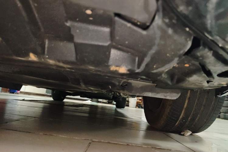 Used Mercedes-Benz Vito  Chassis Front Left