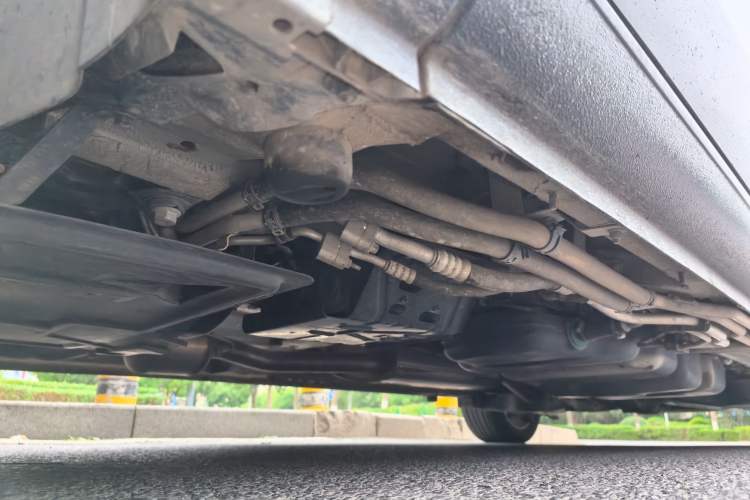 Used Mercedes-Benz Vito 2021 2.0T Business Version 7 Seats Chassis Front Left
