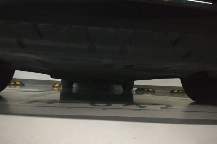 Used Mercedes-Benz Vito 2021 2.0T Elite Version 7 Seats Chassis Front