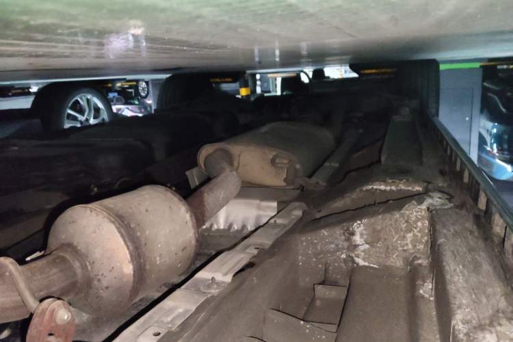 Used Mercedes-Benz Vito 2021 2.0T Business Version 7 Seats Chassis Front Right
