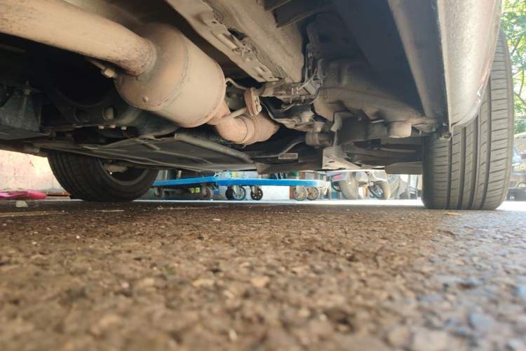 Used Mercedes-Benz Vito 2021 2.0T Elite Version 7 Seats Chassis Front Right