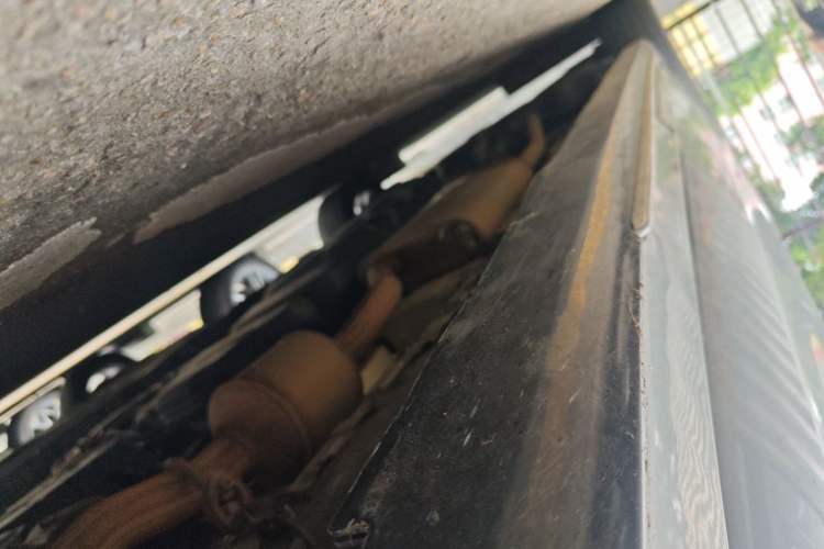 Used Mercedes-Benz Vito  Chassis Front Right