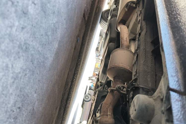 Used Mercedes-Benz Vito 2021 2.0T Business Version 7 Seats Chassis Front Right