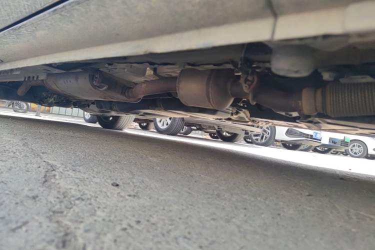 Used Mercedes-Benz Vito 2021 2.0T Business Version 7 Seats Chassis Front Right