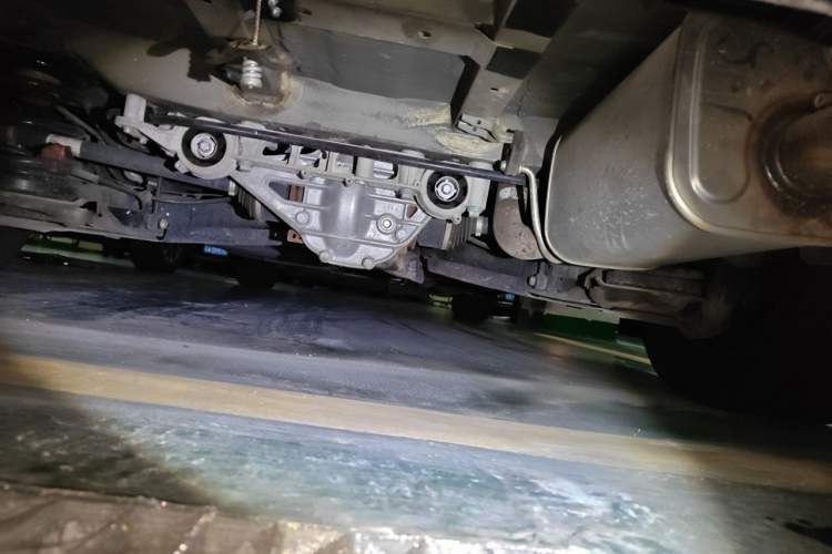 Used Mercedes-Benz Vito 2021 2.0T Business Version 7 Seats Chassis Rear